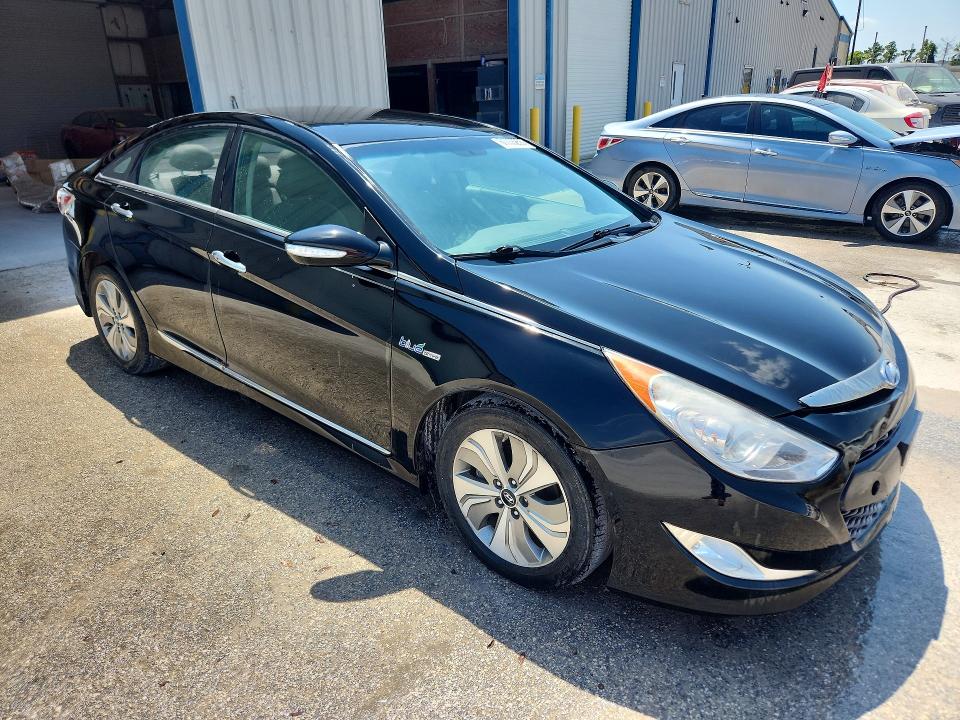 2013 Hyundai Sonata მანქანა იყიდება აუქციონზე, vin: KMHEC4A44DA098838, აუქციონის ნომერი: 61733256