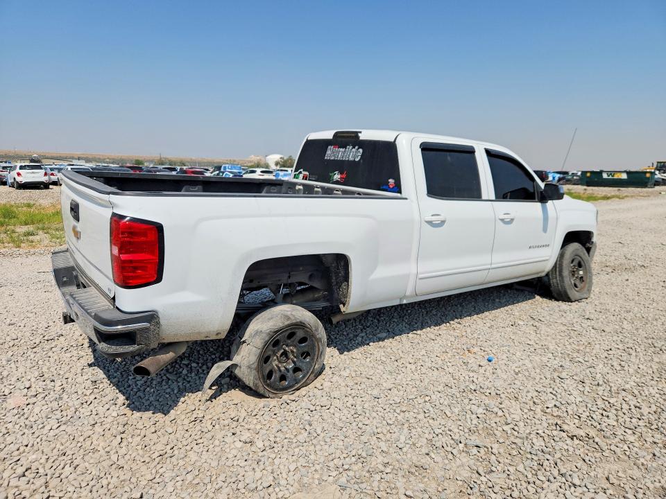 Продаж на аукціоні авто 2018 Chevrolet Silverado, vin: 1GCUKREC0JF250100, номер лоту: 63520786