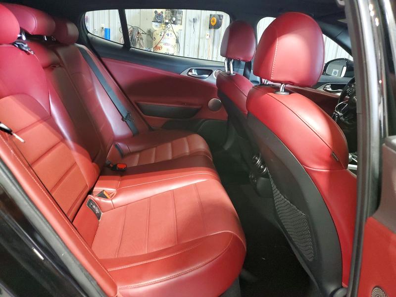 64014616 :رقم المزاد ، KNAE55LC1J6040285 vin ، 2018 Kia Stinger مزاد بيع