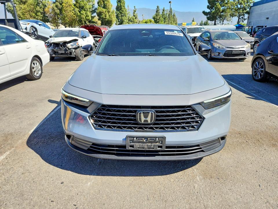 65560676 :رقم المزاد ، 1HGCY2F51RA090255 vin ، 2024 Honda Accord مزاد بيع