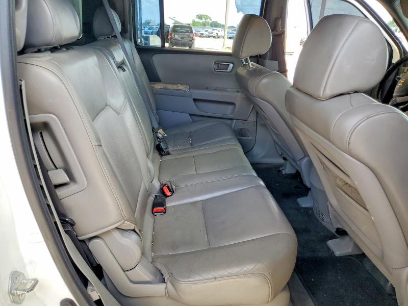 64803536 :رقم المزاد ، 5FNYF3H5XBB014981 vin ، 2011 Honda Pilot مزاد بيع