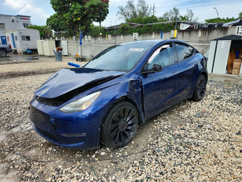 Продажа на аукционе авто 2022 Tesla Model Y, vin: 7SAYGDEF6NF414415, номер лота: 65917186