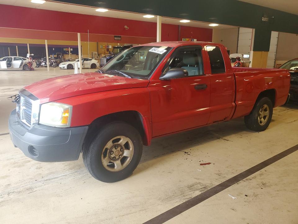 65401696 :رقم المزاد ، 1D7HE22K35S131360 vin ، 2005 Dodge Dakota مزاد بيع