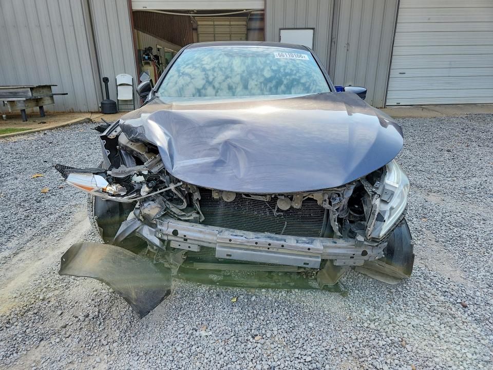 Продажа на аукционе авто 2017 Honda Accord, vin: 1HGCR2F10HA248383, номер лота: 66110166