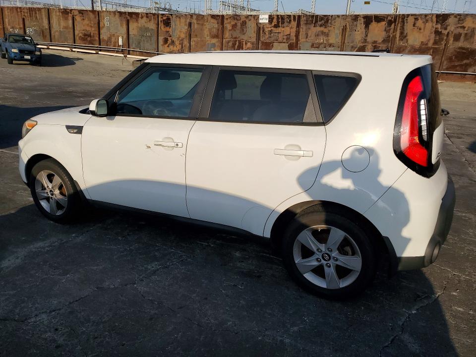 2014 Kia Soul მანქანა იყიდება აუქციონზე, vin: KNDJN2A22E7075623, აუქციონის ნომერი: 63838586