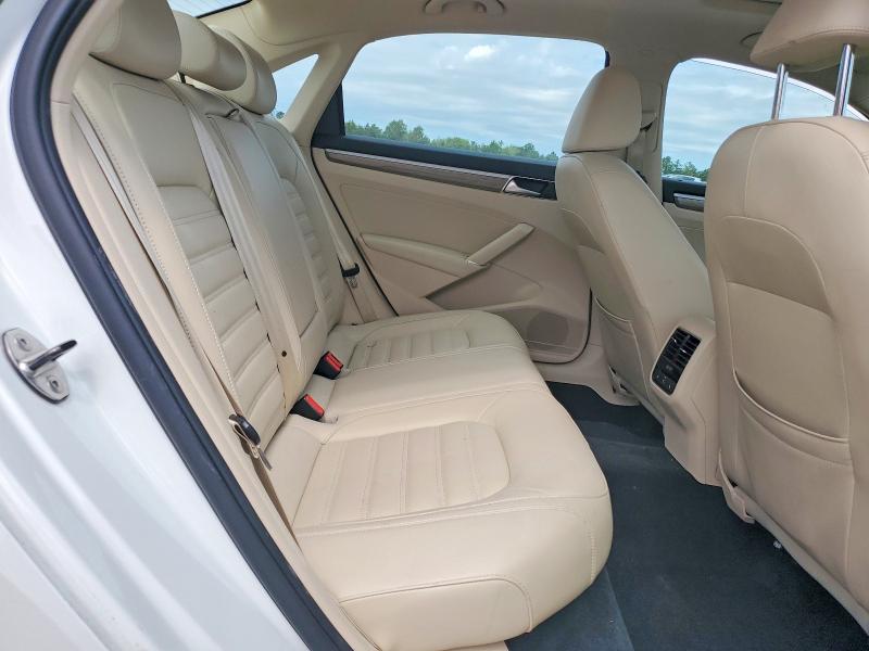 2018 Volkswagen Passat მანქანა იყიდება აუქციონზე, vin: 1VWCA7A33JC000261, აუქციონის ნომერი: 63123596