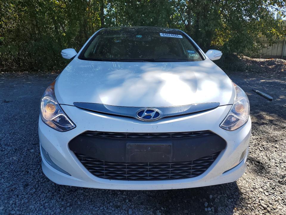 Продаж на аукціоні авто 2015 Hyundai Sonata Hybrid, vin: KMHEC4A47FA119961, номер лоту: 64624686