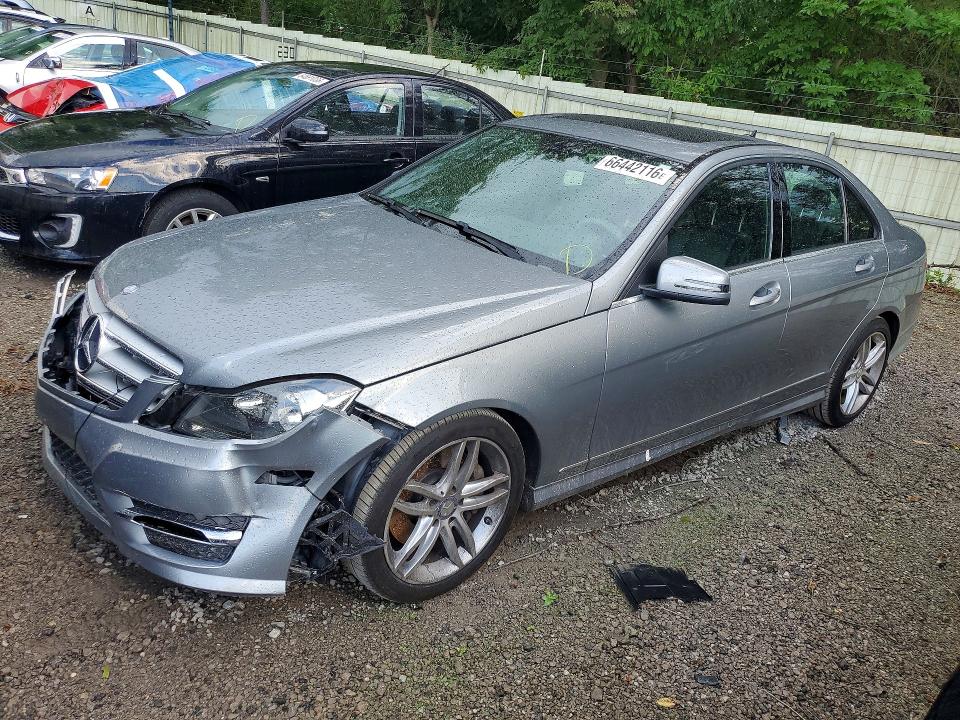 66442116 :رقم المزاد ، WDDGF8AB2DR277249 vin ، 2013 Mercedes-benz C مزاد بيع
