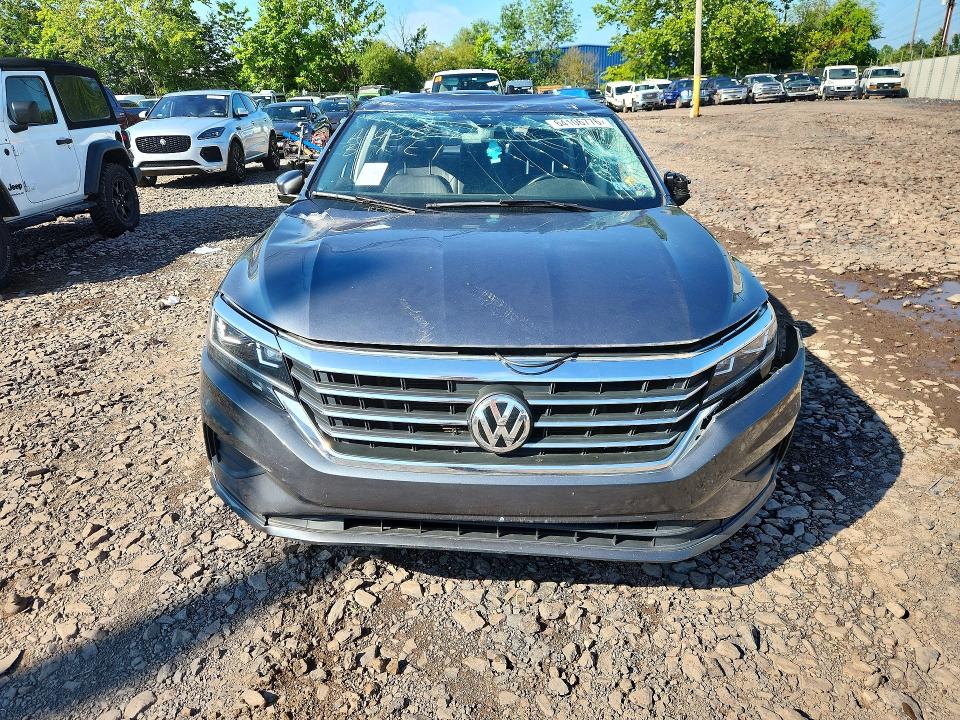 2020 Volkswagen Passat მანქანა იყიდება აუქციონზე, vin: 1VWSA7A32LC015249, აუქციონის ნომერი: 64106776