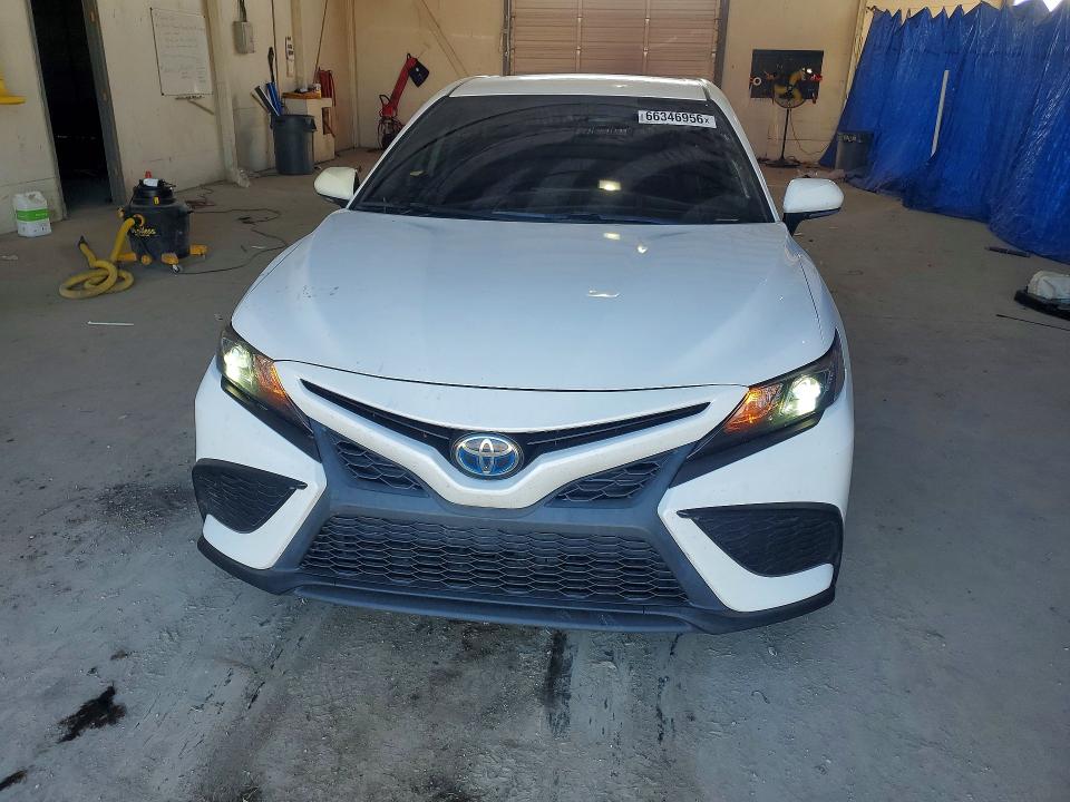 Продажа на аукционе авто 2021 Toyota Camry, vin: 4T1G31AK3MU547530, номер лота: 66346956