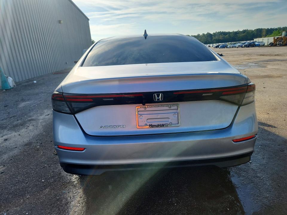 2023 Honda Accord მანქანა იყიდება აუქციონზე, vin: 1HGCY1F20PA015804, აუქციონის ნომერი: 64312986