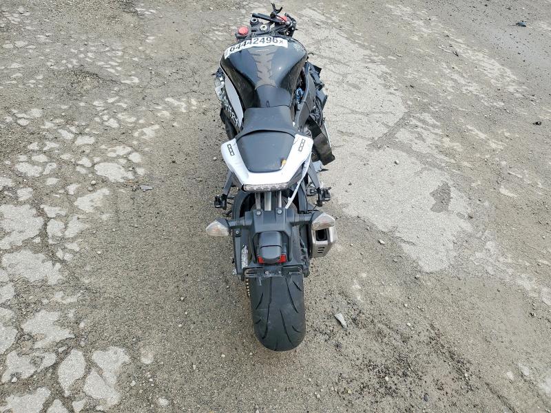 64442496 :رقم المزاد ، JKAZXCJ12DA016559 vin ، 2013 Kawasaki Zx1000 مزاد بيع