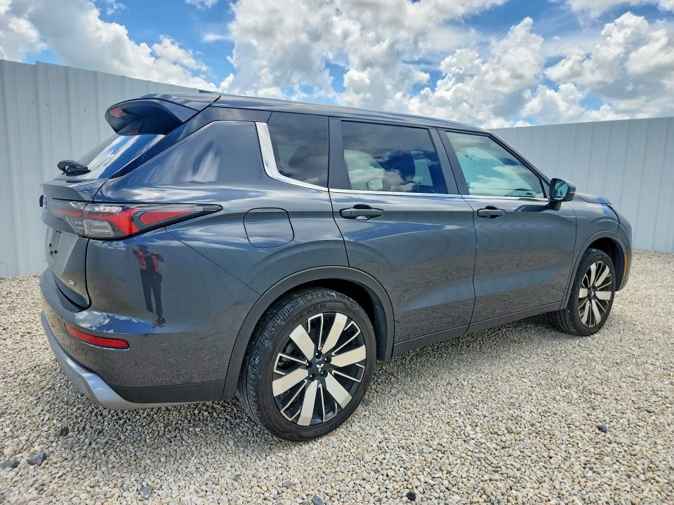 Продажа на аукционе авто 2025 Mitsubishi Outlander, vin: JA4J4VA83SZ033884, номер лота: 64488576