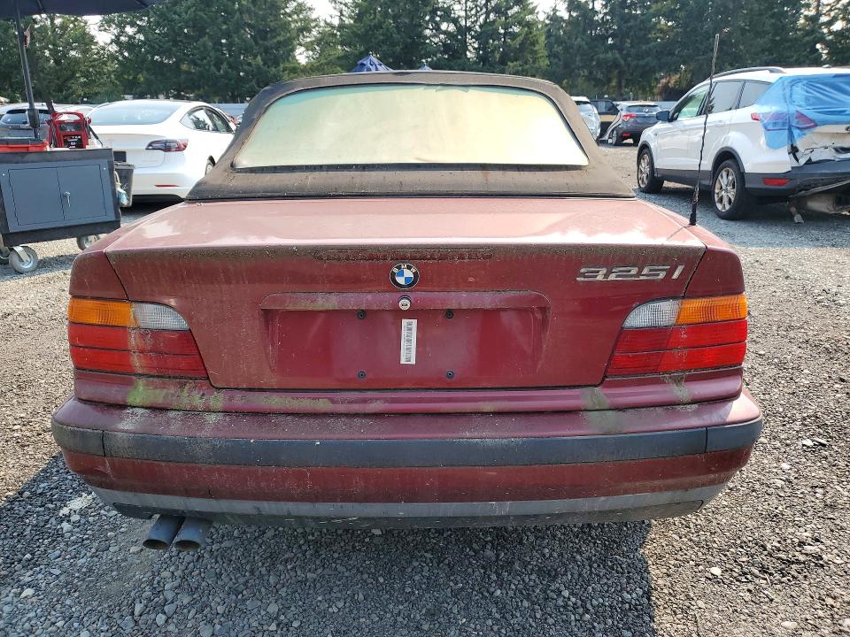 63612376 :رقم المزاد ، WBABJ6323RJD32950 vin ، 1994 Bmw 325 مزاد بيع