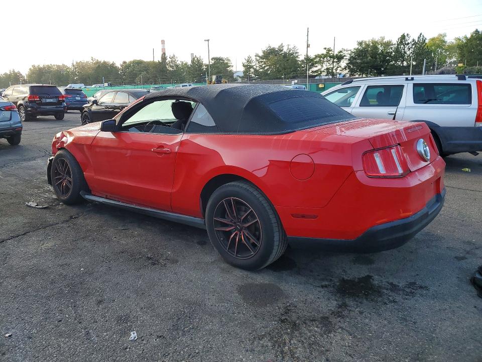 2010 Ford Mustang მანქანა იყიდება აუქციონზე, vin: 1ZVBP8EN7A5177220, აუქციონის ნომერი: 65107406