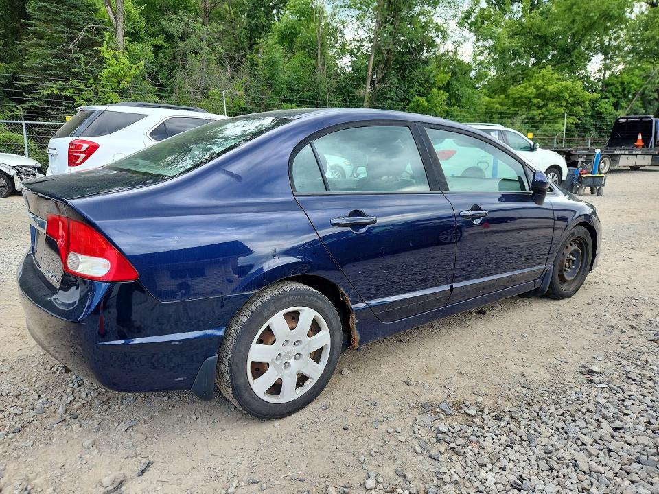 63447316 :رقم المزاد ، 19XFA1F58AE032106 vin ، 2010 Honda Civic مزاد بيع