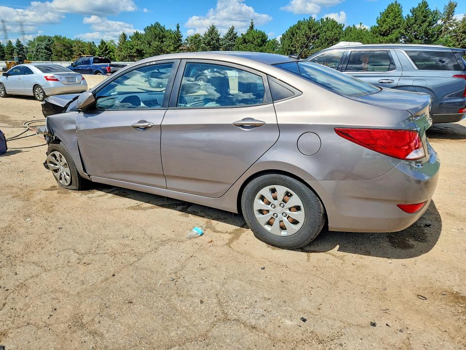 2017 Hyundai Accent მანქანა იყიდება აუქციონზე, vin: KMHCT4AE4HU366694, აუქციონის ნომერი: 65541666