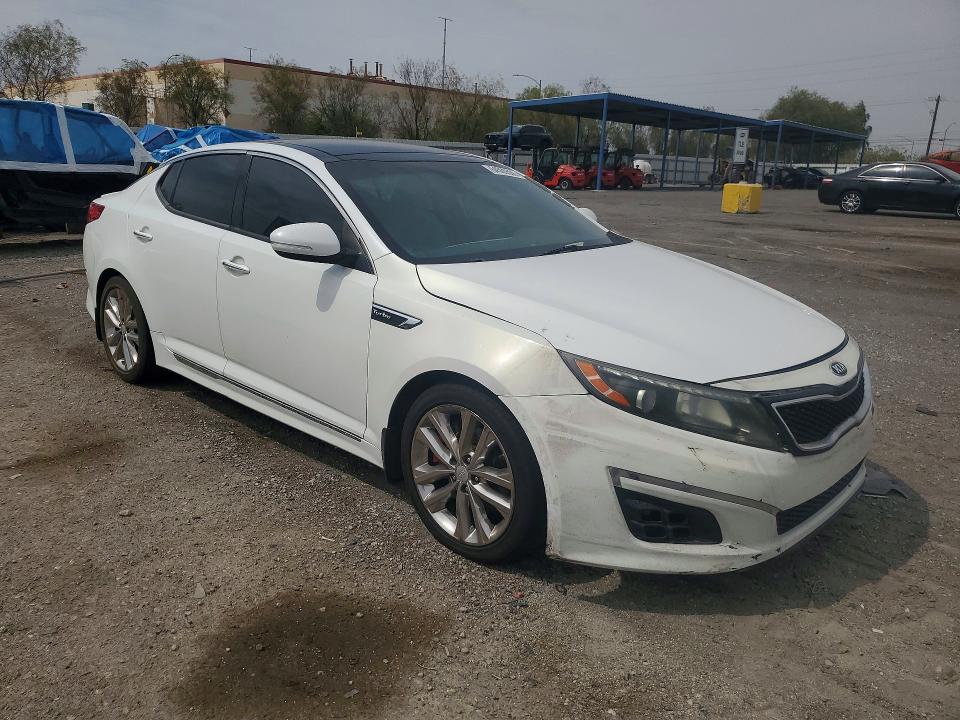 64500506 :رقم المزاد ، 5XXGR4A67FG412003 vin ، 2015 Kia Optima مزاد بيع