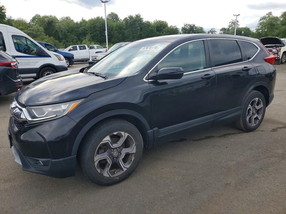 Продажа на аукционе авто 2018 Honda Cr-v, vin: 7FARW2H85JE017590, номер лота: 67076176