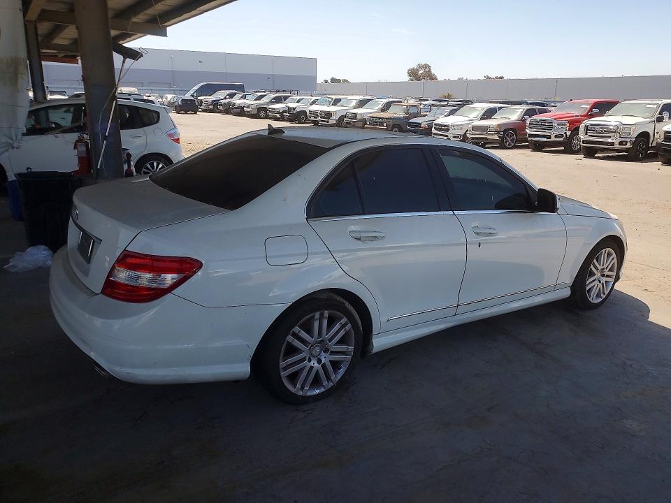 64156656 :رقم المزاد ، WDDGF54X48R016183 vin ، 2008 Mercedes-benz C مزاد بيع