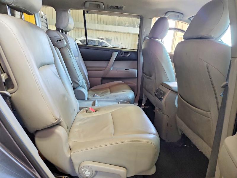Auction sale of the 2011 Toyota Highlander, vin: 5TDZA3EH4BS010311, lot number: 66125446