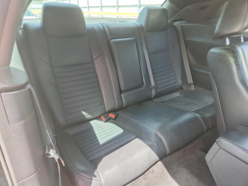 65526396 :رقم المزاد ، 2C3CDYBT5EH261266 vin ، 2014 Dodge Challenger مزاد بيع