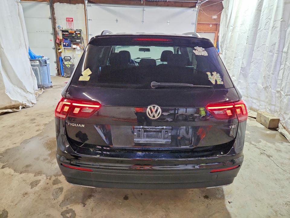 Aukcja sprzedaży 2018 Volkswagen Tiguan, vin: 3VV1B7AX0JM126328, numer aukcji: 65697546