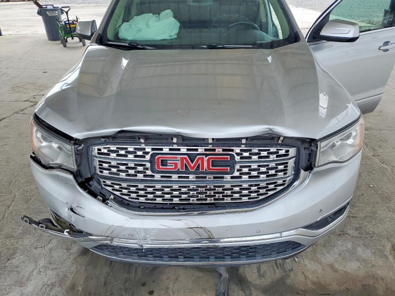 63935276 :رقم المزاد ، 1GKKNPLS1HZ157676 vin ، 2017 Gmc Acadia مزاد بيع