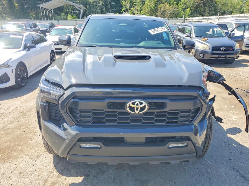 2025 Toyota Tacoma მანქანა იყიდება აუქციონზე, vin: 3TYKB5FN1ST026906, აუქციონის ნომერი: 62822556
