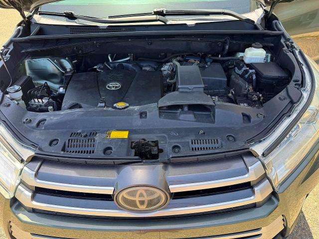 Продажа на аукционе авто 2017 Toyota Highlander, vin: 5TDJZRFH0HS457900, номер лота: 66954956
