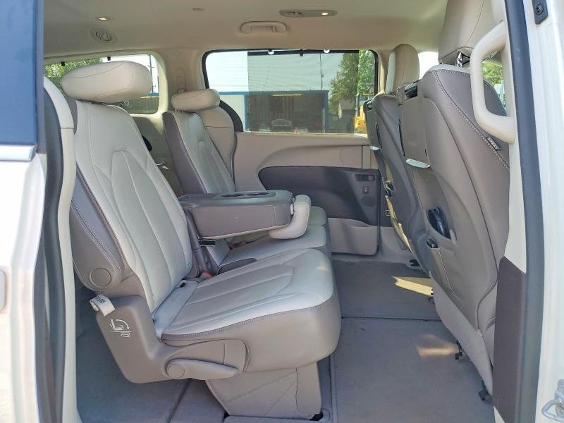 66479346 :رقم المزاد ، 2C4RC1EG3HR636021 vin ، 2017 Chrysler Pacifica مزاد بيع