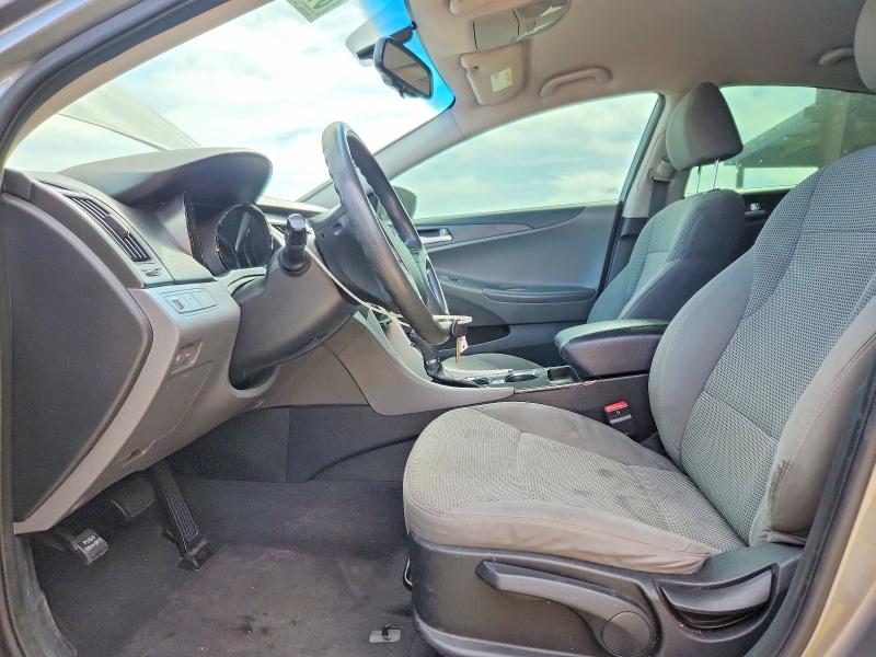 2013 Hyundai Sonata მანქანა იყიდება აუქციონზე, vin: 5NPEB4AC4DH734407, აუქციონის ნომერი: 64650346