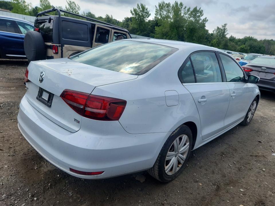 Продажа на аукционе авто 2017 Volkswagen Jetta, vin: 3VW167AJ3HM346584, номер лота: 64826196