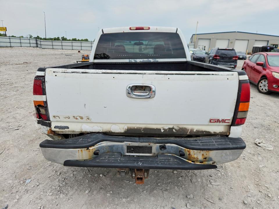 Продажа на аукционе авто 2005 Gmc New Sierra, vin: 2GTEC13T851120634, номер лота: 64591146