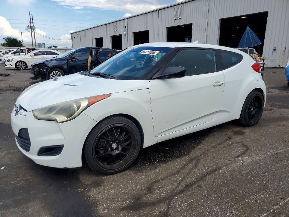 Auction sale of the 2014 Hyundai Veloster, vin: KMHTC6AD8EU196256, lot number: 65310096