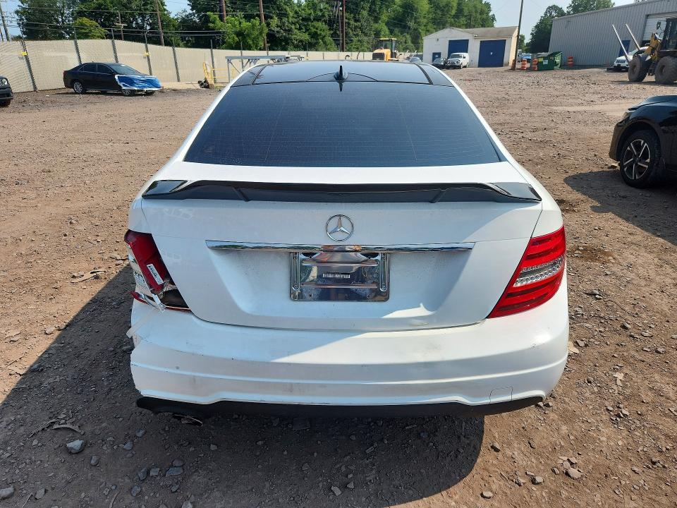 64019746 :رقم المزاد ، WDDGJ4HB2DF960874 vin ، 2013 Mercedes-benz C مزاد بيع