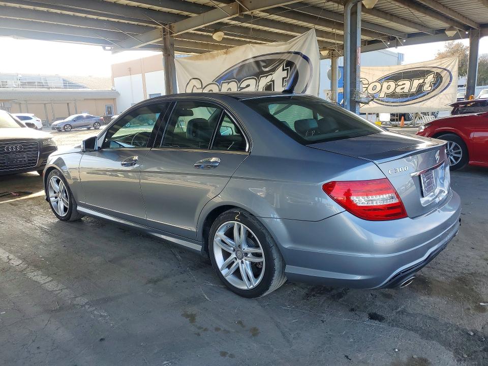 Продаж на аукціоні авто 2014 Mercedes-benz C, vin: WDDGF8AB7EA943540, номер лоту: 64477126