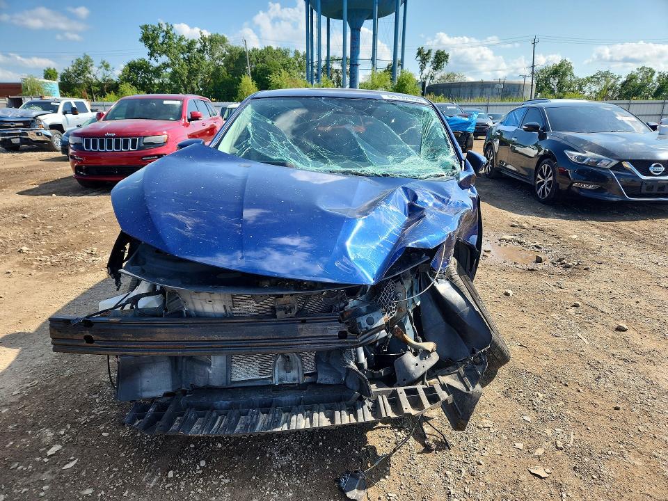 Продаж на аукціоні авто 2017 Nissan Sentra, vin: 3N1AB7AP1HY230301, номер лоту: 64132006