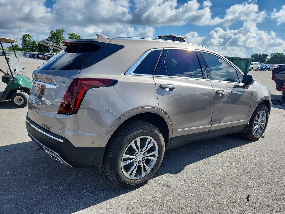 Продажа на аукционе авто 2022 Cadillac Xt5, vin: 1GYKNCRS6NZ164687, номер лота: 64812466