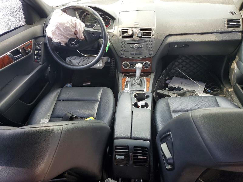 66637736 :رقم المزاد ، WDDGF5GB0AR112673 vin ، 2010 Mercedes-benz C مزاد بيع