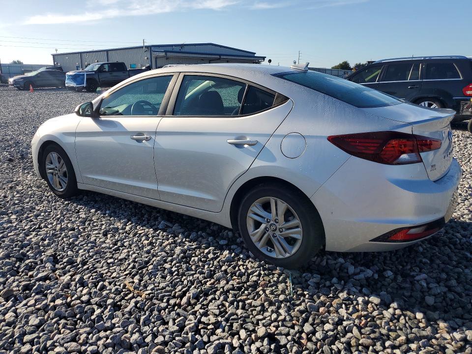 64737776 :رقم المزاد ، 5NPD84LF5KH481483 vin ، 2019 Hyundai Elantra مزاد بيع