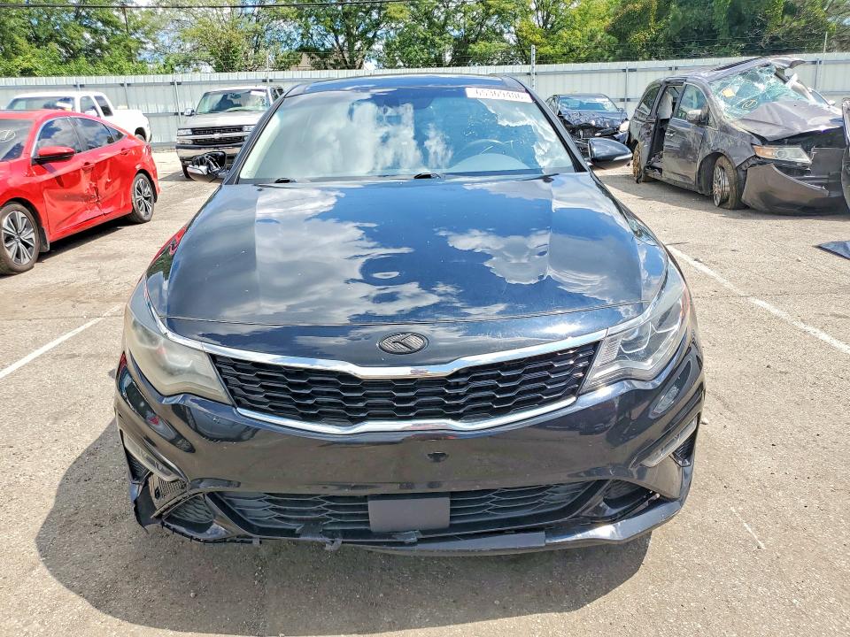 65369406 :رقم المزاد ، 5XXGW4L28KG306401 vin ، 2019 Kia Optima مزاد بيع