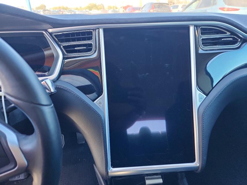65501856 :رقم المزاد ، 5YJSA1CN4DFP05930 vin ، 2013 Tesla Model S مزاد بيع