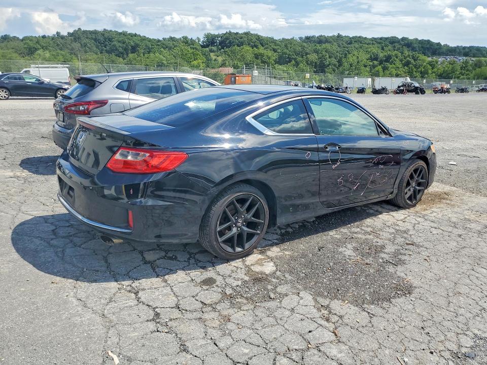 64797446 :رقم المزاد ، 1HGCT1B38DA011590 vin ، 2013 Honda Accord مزاد بيع