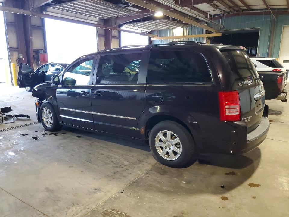 64123416 :رقم المزاد ، 2A4RR5D15AR240059 vin ، 2010 Chrysler Town & Country مزاد بيع