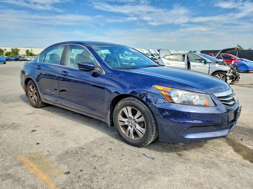 64996516 :رقم المزاد ، 1HGCP2F47BA104658 vin ، 2011 Honda Accord مزاد بيع