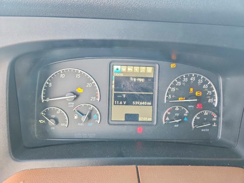 61204796 :رقم المزاد ، 3AKJHHDR8LSMD2433 vin ، 2020 Freightliner Cascadia 126 مزاد بيع