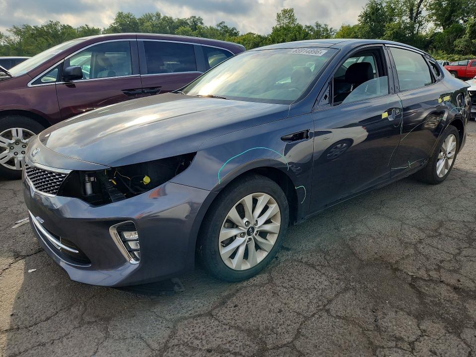 2018 Kia Optima მანქანა იყიდება აუქციონზე, vin: 5XXGT4L37JG241234, აუქციონის ნომერი: 65914896