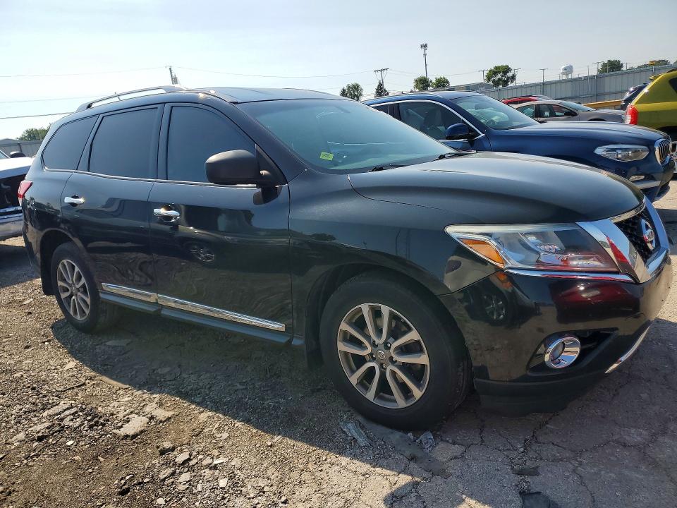 63684056 :رقم المزاد ، 5N1AR2MMXFC666370 vin ، 2015 Nissan Pathfinder مزاد بيع