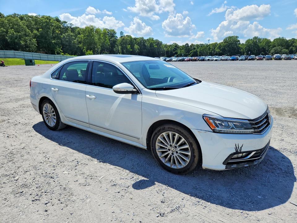 Продажа на аукционе авто 2016 Volkswagen Passat, vin: 1VWBS7A39GC053435, номер лота: 65717056